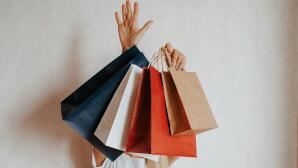 Cyber Monday αύριo - Τι πρέπει να προσέξουν οι καταναλωτές