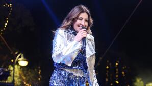 Έλενα Παπαρίζου: «Όταν στρεσάρεται, τη χτυπάει λίγο στο στομάχι»