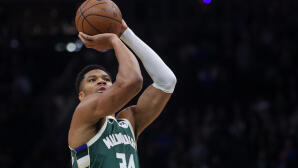 Αντετοκούνμπο: Θα Παραμείνει Στους Μπακς;