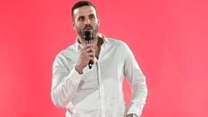 Νίκος Παππάς: Γρονθοκόπησε Δημοσιογράφο Στο Στρασβούργο