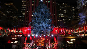 Χριστούγεννα: Ιστορία, Παραδόσεις Και Περίεργα