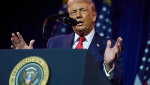 Tραμπ: Δίνει Λεφτά Σε Γροιλανδούς Για Να Γίνουν Αμερικάνοι