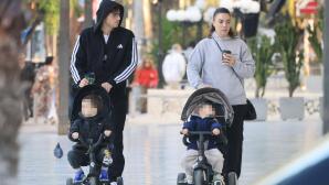 Ρότα: Βόλτα με τη σύζυγο και τον γιό τους