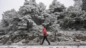 Καιρός: Ψυχρή Εισβολή Με Πτώση Θερμοκρασίας Και Χιόνια