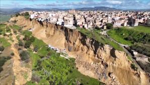 Σικελία: Ρήγμα Μήκους 4 χλμ Μετά Από Κατολίσθηση