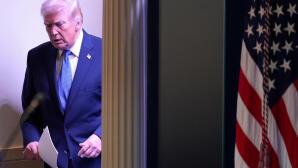 Τραμπ: Πρόσθετοι Δασμοί 10% Σε Όλες Τις Χώρες Για 5 Μήνες