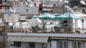 Αμπελόκηποι: Βρήκαν Κότες Και Κατσίκες Σε Ταράτσα Κτιρίου!