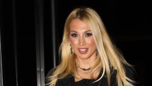 Σπυροπούλου: Σινεμά Με Τον Γιο Της