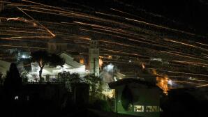 Χίος: Στο νοσοκομείο 4 άτομα με σοβαρά εγκαύματα – Ετοίμαζαν βεγγαλικά