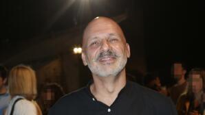 Μουτσινάς- Χοροζίδου: Βόλτα Στο Κέντρο Της Αθήνας