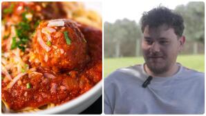 Κεφτεδάκια με πατάτες τηγανητές & σάλτσα ντομάτας