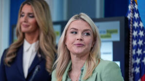 Κάρολαϊν Λέβιτ