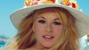 Αλίκη Βουγιουκλάκη