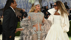Beyonce: Επέστρεψε Στο Met Gala Μετά Από 10 Χρόνια Απουσίας
