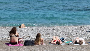 Καιρός: Έρχονται 32άρια Και Αφρικανική Σκόνη