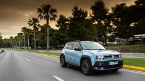 Renault: Ξεπερνά το 1 εκατομμύριο ηλεκτρικά οχήματα «Made in France»
