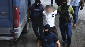 επίθεση στο σπίτι της οικογένειας Νέστορα
