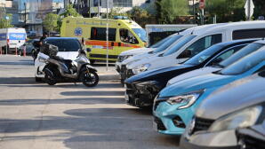 Άγιος Δημήτριος: Κλειδί στο όχημα και άδειο μπουκάλι αλκοόλ