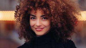 Hair Tips: Τρία Λάθη Που Κάνουν Οι Σγουρομάλλες