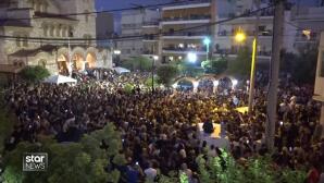 Μαζωνάκης: Στην Εκκλησία Η Σορός - Πλήθος Κόσμου Στη Νίκαια