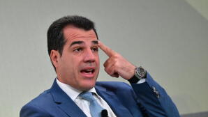 Ο Θάνος Πλεύρης Είχε Συμβουλευτεί Τον Γιατρό Του Μαζωνάκη