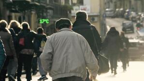 Δημογραφική Κατάρρευση Στην Ελλάδα Μέσα Σε 18 Χρόνια