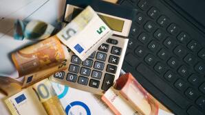 120 δόσεις για χρέη σε ΑΑΔΕ & ΕΦΚΑ – Ποιοι μπαίνουν, πώς γίνεται η ρύθμιση