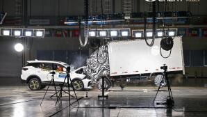 Chery Tiggo 7: Έκανε crash test με φορτηγό
