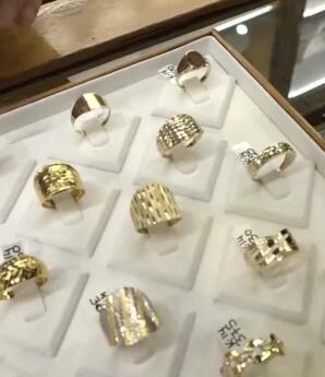 Κολωνάκι: Συνελήφθη Γνωστή Ιδιοκτήτρια Κοσμηματοπωλείου