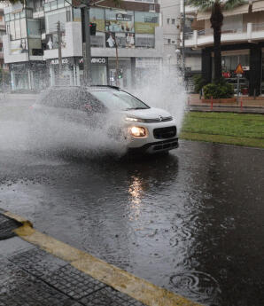 Έκτακτο δελτίο επιδείνωσης του καιρού - Ισχυρές καταιγίδες