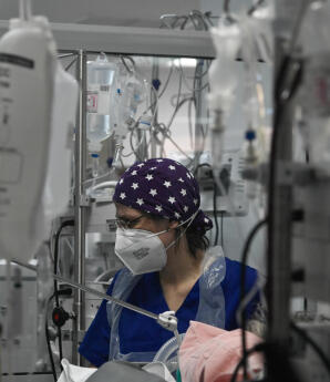 Κρήτη: Στη ΜΕΘ Με Μηνιγγίτιδα Δύο Αδελφές