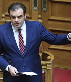 Ακατάσχετου Λογαριασμού: Αυξάνεται Στα 1.600 Ευρώ
