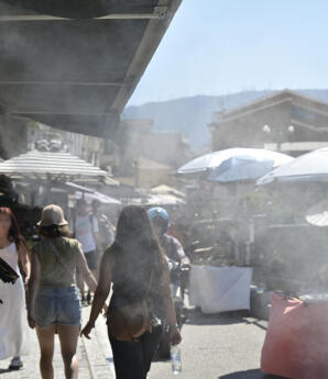 Καιρός: Επιμένει O καύσωνας - Ποιες Περιοχές Θα Έχουν 40άρια