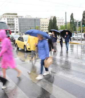 Καιρός: Φθινοπωρινή Παρένθεση Με βροχές & Πτώση Θερμοκρασίας