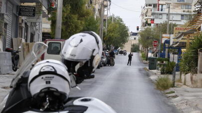 Καταδίωξη στο Κερατσίνι: 15χρονος με κλεμμένη μηχανή συγκρούστηκε με ΔΙΑΣ