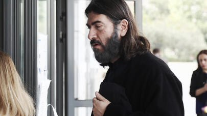 Πατήρ Αντώνιος: Ζητά Βοήθεια Για Την Πληρωμή Της Ποινής