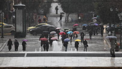 Καιρός: Επιδείνωση Από Την Τρίτη Με Βροχές