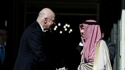 Νίκος Δένδιας με ΥΠΕΞ Σαουδικής Αραβίας