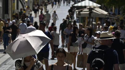 Καιρός: Άνοδος Της Θερμοκρασίας Με 39άρια Και Μπόρες