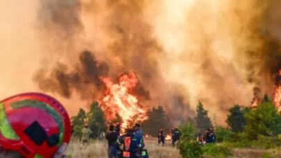 Φωτιές: Σε Red Code η χώρα τον Δεκαπενταύγουστο