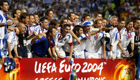 UEFA EURO 2004参加チーム