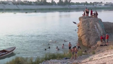 Βαγδάτη: Ανάσες Δροσιάς Από Θερμοκρασίες Που Έφτασαν 50°C