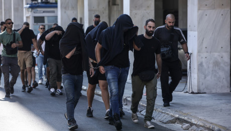 Νέα Φιλαδέλφεια: Ομερτά Από Τους Συλληφθέντες