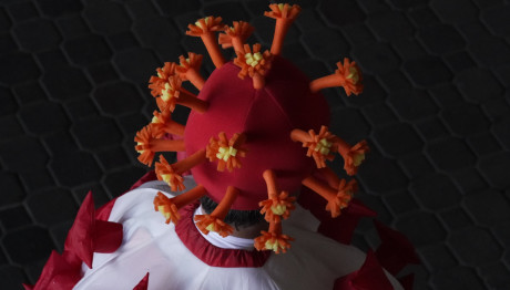 Κορωνοϊός: Καπλάζει Η Παραλλαγή Eris