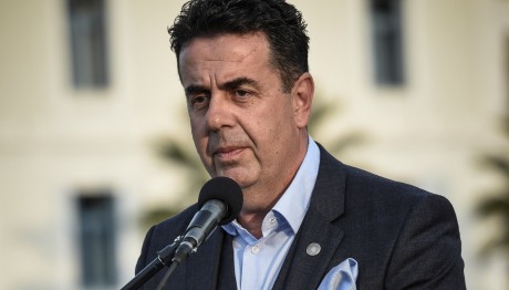 Ναύπλιο: Ο Δήμαρχος Πετούσε Σακούλες Με Περιττώματα