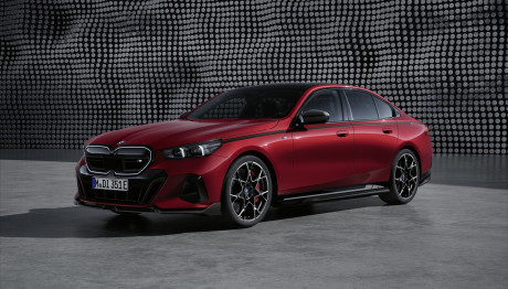 BMW Σειρά 5 Sedan M Performance: Χάρμα οφθαλμών