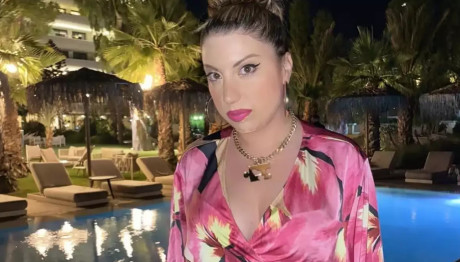 Μελίνα Μακρή