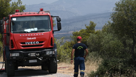 Φωτιά Τώρα Στο Ολυμπιακό Χωριό