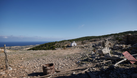 Γαύδος: Τουρίστας Κυκλοφορούσε Γυμνός Και Αυνανιζόταν