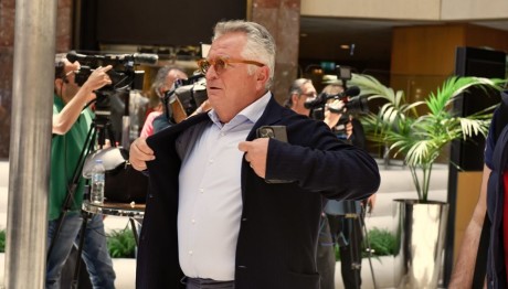 Γιώργος Παπαχρήστος: Επίθεση από εφοπλιστή καταγγέλλει ο δημοσιογράφος